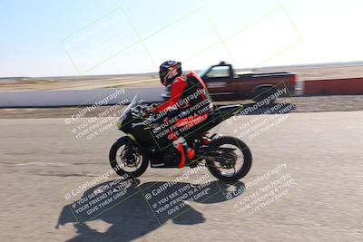 media/Nov-03-2025-Lets Ride (Mon) [[4d74c1c4d3]]/B Group/Grid/